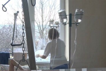 Під Дніпром померла дівчинка з пухлиною мозку, рятували всім світом: "Мирося стала ангелом"