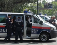 Російський далекобійник поставив на вуха австрійських копів