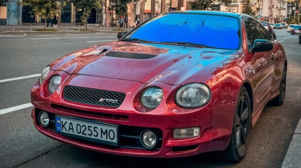 Toyota Celica GT-FOUR, фото: Instagram