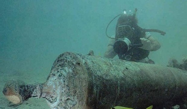 Семья золотоискателей нашла подводный клад стоимостью $1 млн (видео)