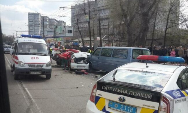 Кровавая ночь в Днепре: погоня копов обернулась страшным столкновением