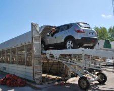 Евробляхи стали недоступными: новые штрафы обобрали водителей до нитки