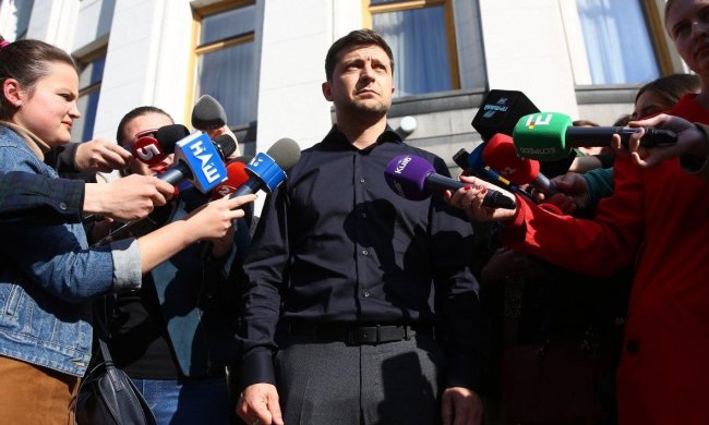 Головне за ніч: допит Порошенка, діалог Трампа із Зеленським та авіакатастрофа на кордоні