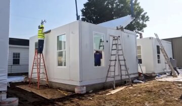 Tesla Tiny House: фото скрін Ютуб