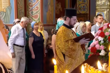 Церковь, молитва, фото: Знай.ua
