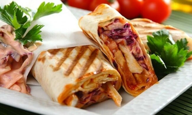 Жителі Ізмаїла масово отруїлися шаурмою