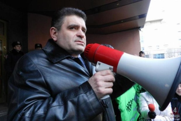 Волинська прокуратура допитає начальника київської міліції