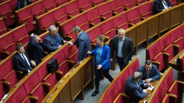 Вагітна Королевська та невпевнена в собі Тимошенко: секрети весняної Верховної Ради