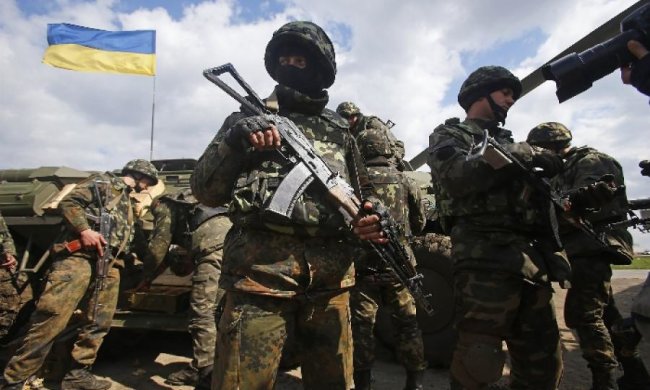 Бійці АТО відбили атаки двох груп бойовиків