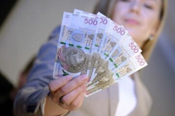 Польские злотые, фото из открытых источников