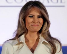 Мелания Трамп впервые показалась на публике после операции: фото