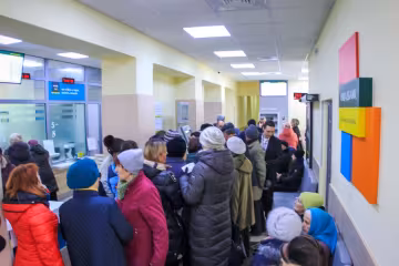 Пенсіонери, скріншот: YouTube