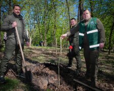 Символизируют каждую область: руководство Госэкоинспекции приняло участие в акции "Шевченко объединяет Украину"