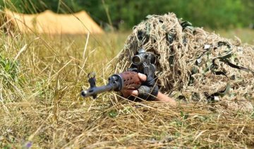 У вогонь і в воду: як тренується поліцейський спецназ Донбасу (ФОТО)