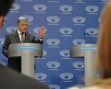 Порошенко обвинил избирателей Зеленского: "Люди просто не понимают"