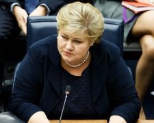 Прем'єр-міністр Норвегії ловила покемонів у стінах парламенту