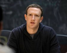 Скандал в Facebook: особисті листування Цукерберга передали до суду