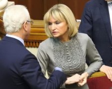 Ганьбище! Депутатки знову влаштували парад несмаку за тисячі доларів