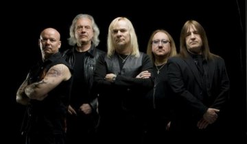 Музикантів Uriah Heep шокували туалети в українських потягах