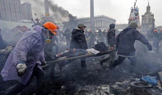 Деньги чиновников Януковича раздадут семьям погибших на Майдане