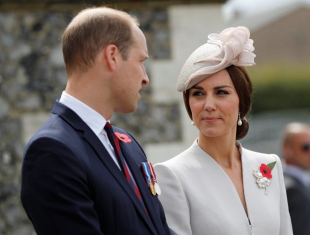 Принц Вільям викинув обручку заради коханки: зраджував Кейт Міддлтон з її подругою