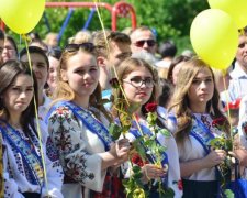 Дорвались: как киевские школьники отгуляли последний звонок