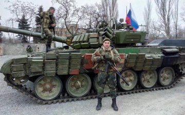 Странное надгробие любителя "русского мира" нашли в Курске