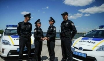 В Северодонецке патрульные полицейские приняли присягу 