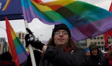 Зниклого на Донбасі ЛГБТ-активіста видворили до Росії