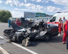 В Одесі нічний форсаж шумахерів перетворились на пекло: автівки - у фарш, фотошок з місця аварії