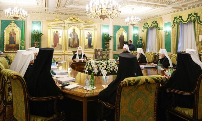 Прихожане РПЦ побежали кланяться Онуфрию: умоляют не признавать украинскую победу