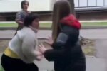 Під Одесою озвірілі підлітки побили хвору дівчинку і зняли розправу на камеру - "популярності захотілося"