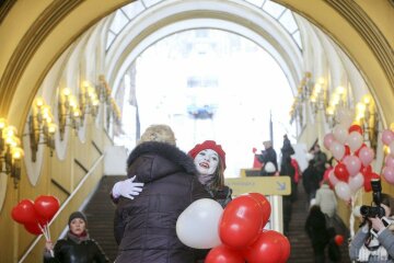 День Святого Валентина в Києві, фото: Уніан