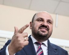 Розенблату по блату: депутата признали потерпевшим