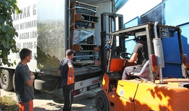 В Одесу прибули дві 40-тонні вантажівки гуманітарної меддопомоги з Німеччини (фото)