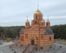 Днепровскому наркоману позволили расписывать храмы