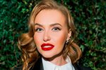 Слава Каминская похвасталась роскошными формами, заговорив о разводе: "Изменил планы на будущее"