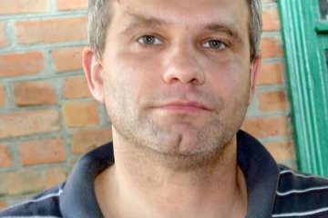 Боевик Моторола публично застрелил киборга