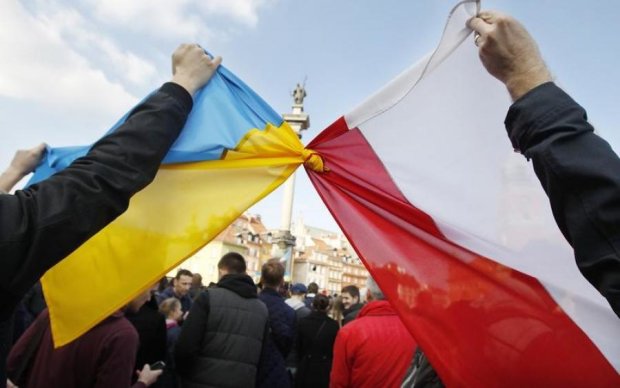 Украина пустеет: миллионы наших сограждан готовятся осесть в Польше