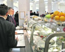 Їжа для обраних: журналісти проникли в секретну депутатську їдальню