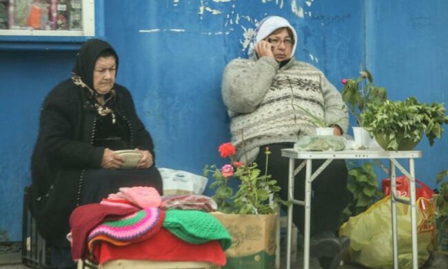 Задержка пенсий: украинцам дадут в долг