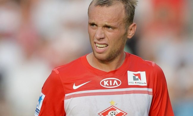 "Говорил, что убьет": жена звезды Спартака выдала новые подробности о ссоре с футболистом