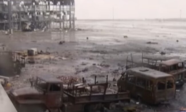 Донецький аеропорт, кадр з відео