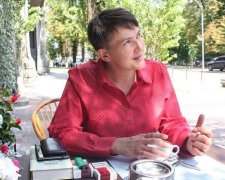 Савченко устроила дикие танцы на шумной вечеринке