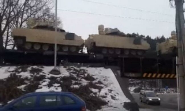 НАТО перекидає важку техніку до кордонів України