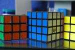 В Россию не пустили тонну контрабанды кубиков Рубика