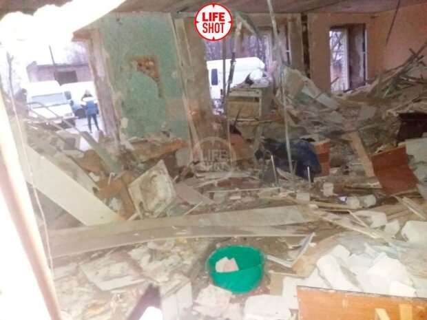 Вибух самогонного апарату в Олександрівці, фото: Telegram-канал " Life Shot"