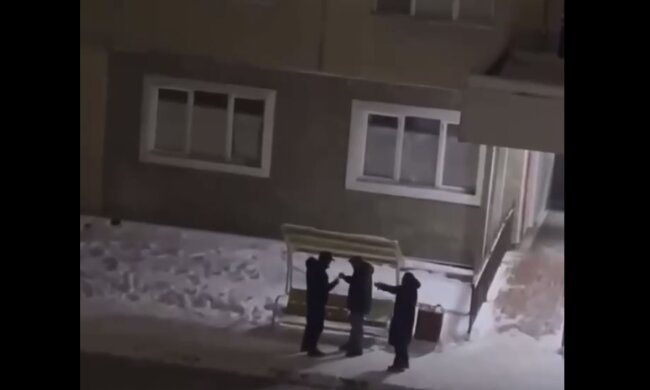 Казашка проти росіян, скрін: Youtube