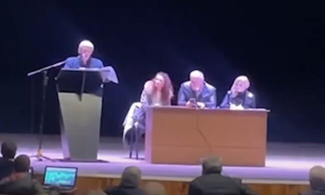 Жителі Червонограда на Львівщині виступили проти декомунізації міста: пропагандисти тріумфують