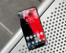 Більше не потрібно: творці Android випустять смартфон з однією камерою